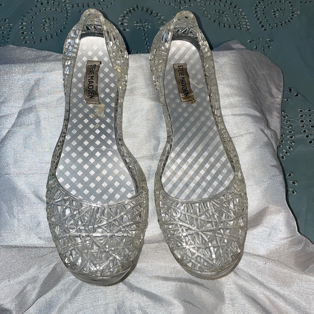 Clear jelly sandals